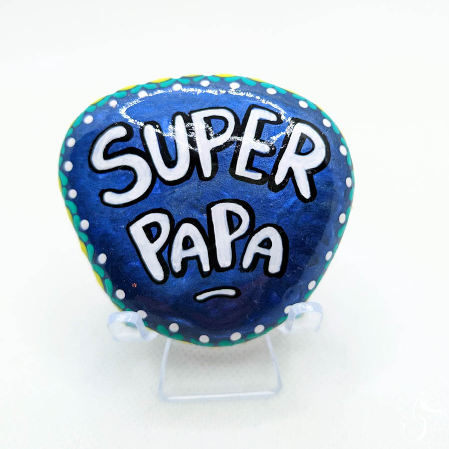 Galet "Super Papa" bleu métallisé avec une bordure en pointillé